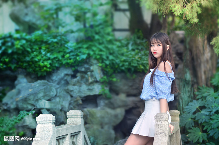 DreamsofSensationintheMirror原始资源